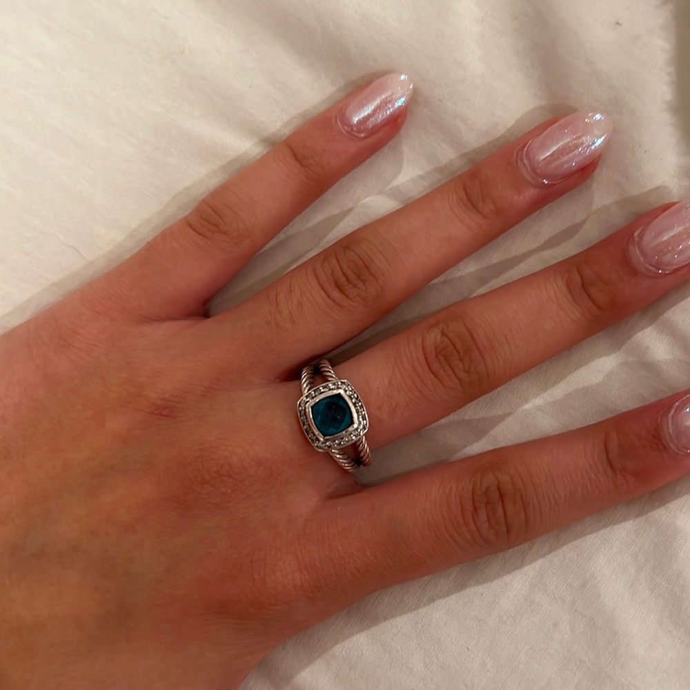 Hampton Blue Topaz David Yurman Petite Albion Ring